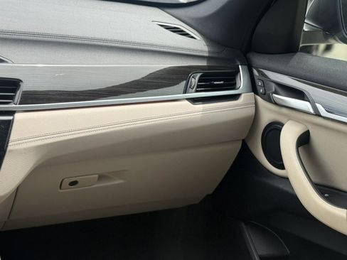 Used 2022 BMW X1 sDrive28i w/ Convenience Package FWD image 24