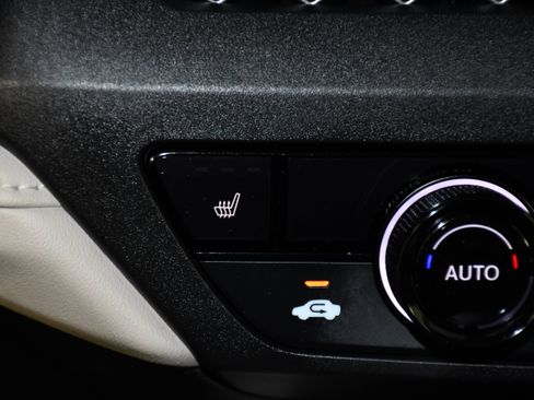 Certified 2025 Honda Accord SE image 29
