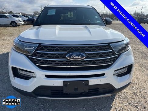 Used 2021 Ford Explorer King Ranch w/ Premium Technology Package image 3