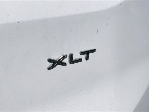 Used 2024 Ford Transit 350 XLT RWD image 23