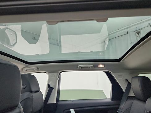 Certified 2025 Land Rover Discovery Sport S image 26