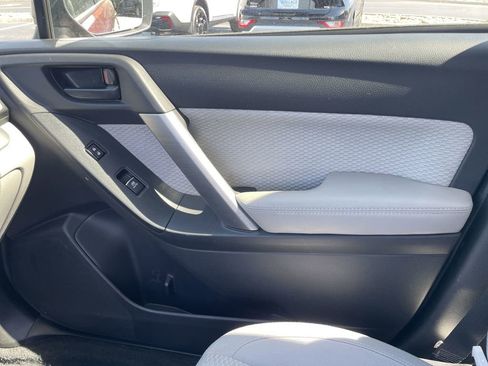 Used 2017 Subaru Forester 2.5i w/ Popular Package #2A image 19