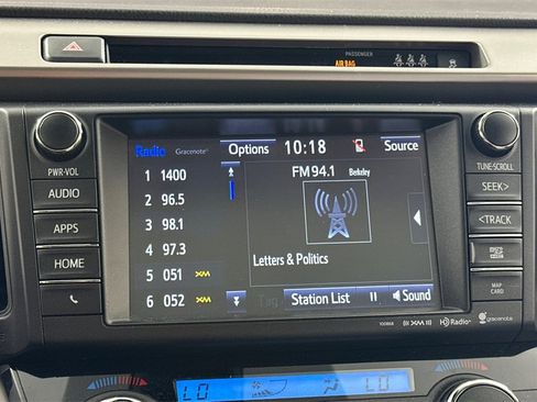 Used 2018 Toyota RAV4 XLE w/ Convenience Package image 20