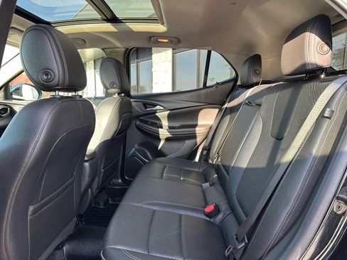 Used 2020 Buick Encore GX Essence w/ Experience Buick Package image 14