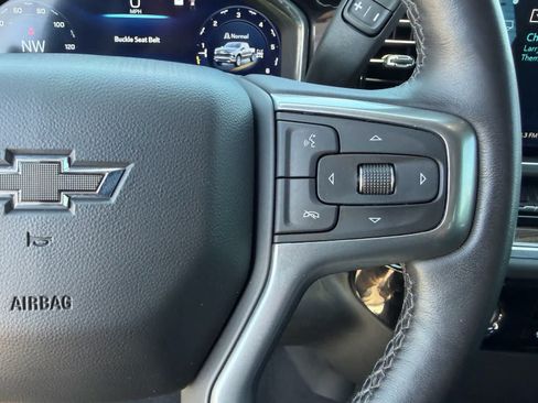 Used 2022 Chevrolet Silverado 1500 RST AWD/4WD image 31