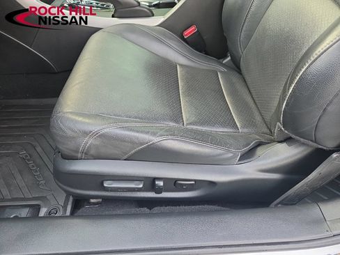 Used 2015 Honda Accord EX-L image 18