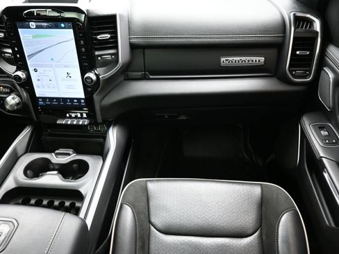 Used 2023 RAM 1500 Laramie AWD/4WD image 38