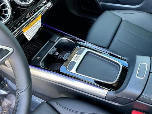 New 2026 Mercedes-Benz GLA 250 image 10