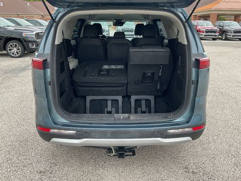 Used 2022 Kia Carnival EX FWD image 14