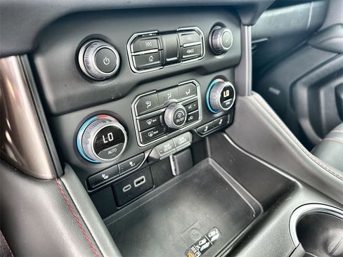 Used 2023 Chevrolet Tahoe RST w/ RST Performance Edition image 27