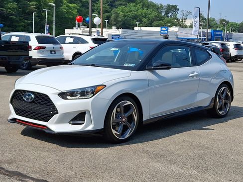 Used 2020 Hyundai Veloster Turbo Ultimate FWD image 3