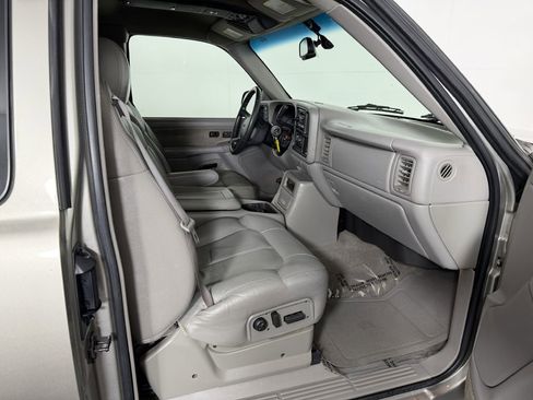 Used 2002 GMC Sierra 1500 4x4 Extended Cab w/ Sierra Professional Pkg image 25