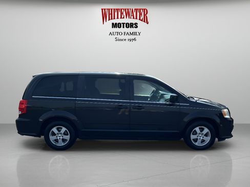 Used 2012 Dodge Grand Caravan Crew FWD image 6