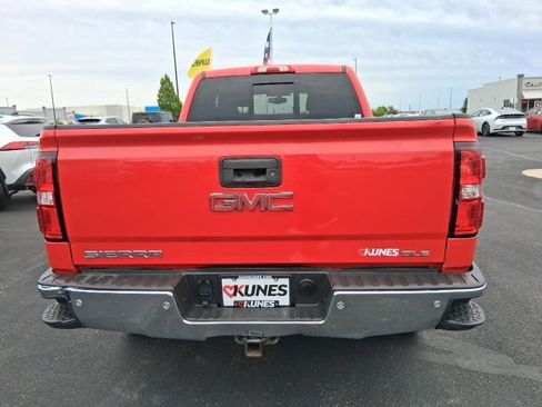 Used 2017 GMC Sierra 1500 SLE w/ SLE Value Package AWD/4WD image 7