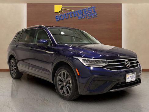 Used 2022 Volkswagen Tiguan SE image 5