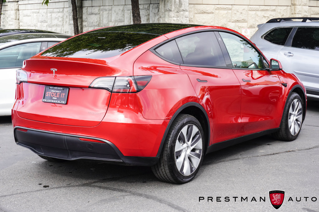 Used 2023 Tesla Model Y Long Range AWD/4WD image 7