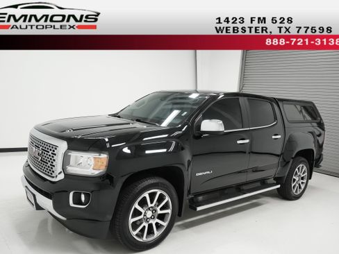 Used 2020 GMC Canyon Denali image 1