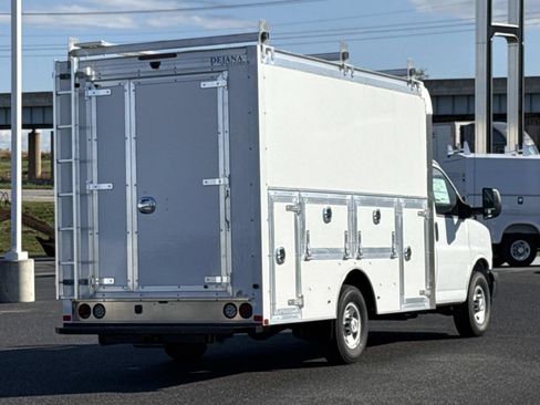 New 2025 Chevrolet Express 3500 w/ Power Convenience Package image 11