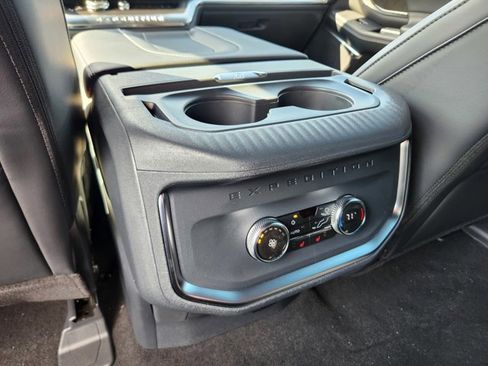 New 2025 Ford Expedition Platinum w/ Stealth Performance Package image 22