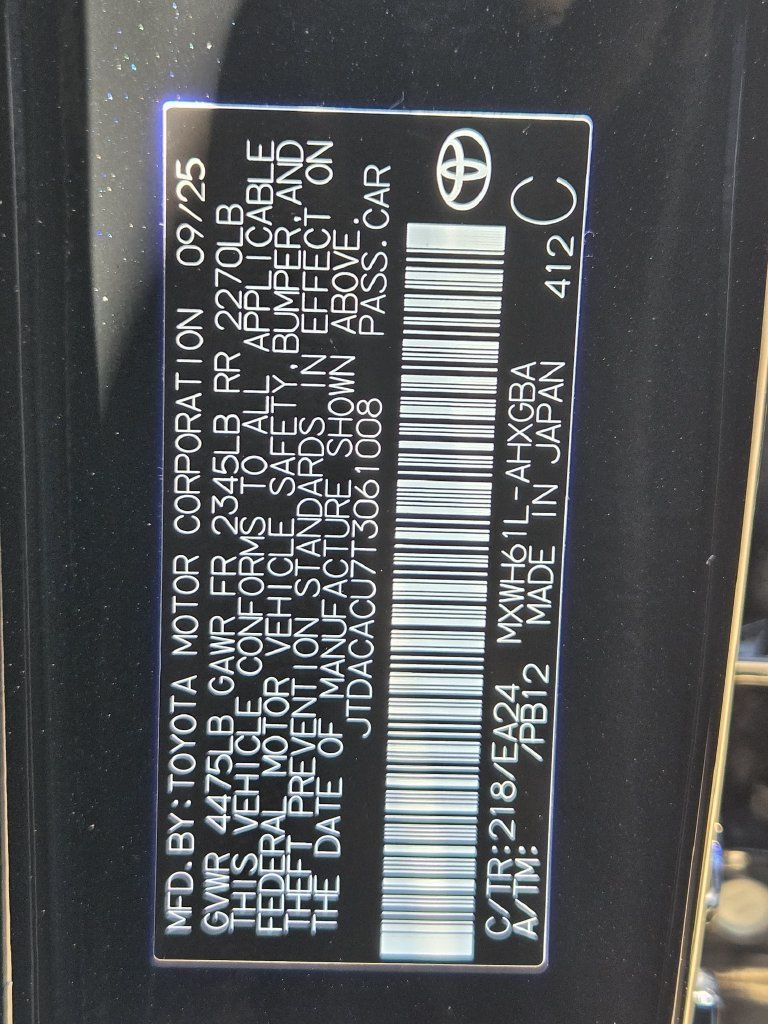 Used 2026 Toyota Prius Plug-In Hybrid FWD image 31