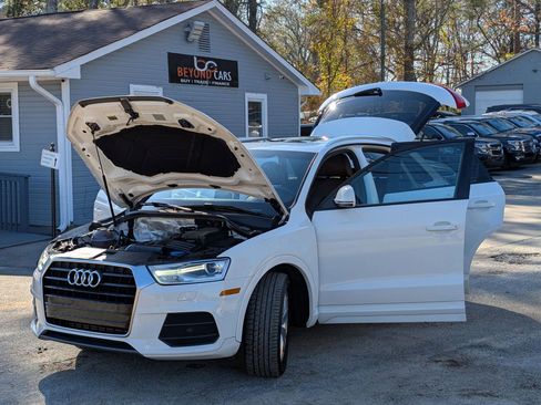 Used 2017 Audi Q3 2.0T Premium w/ Convenience Package FWD image 11