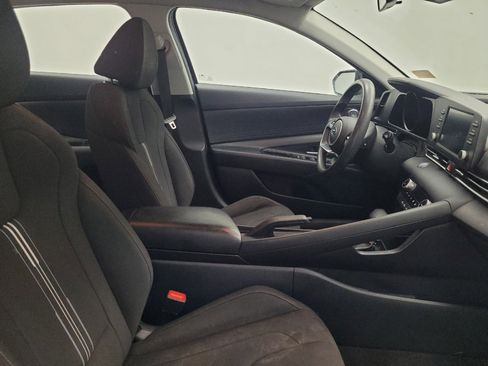 Used 2023 Hyundai Elantra SEL FWD image 21