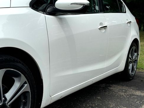 Used 2016 Kia Forte EX w/ EX Premium Package FWD image 17
