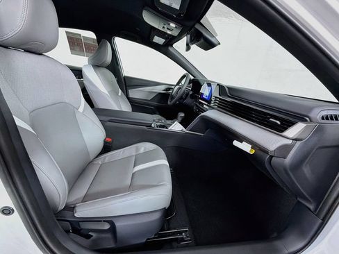 New 2026 Toyota Camry SE FWD image 26