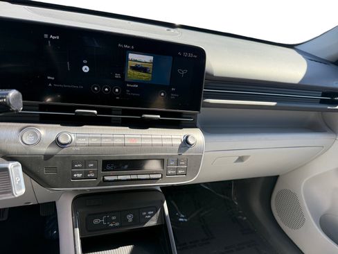 Certified 2024 Hyundai Kona SEL image 12