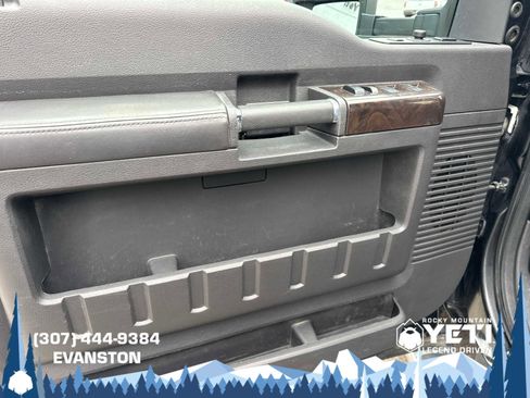 Used 2015 Ford F350 Platinum w/ Snow Plow Prep Package image 26