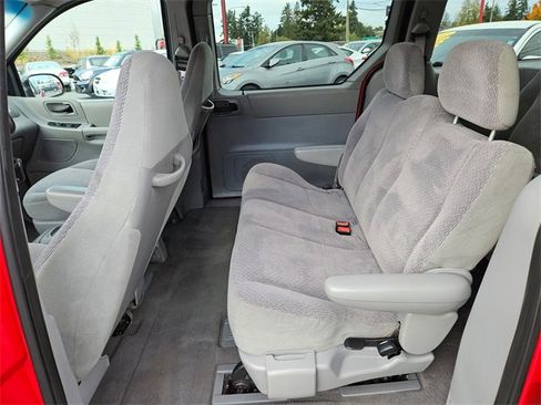 Used 2001 Ford Windstar LX image 13