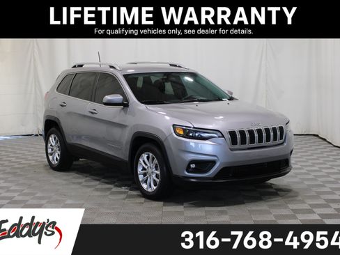 Used 2019 Jeep Cherokee Latitude w/ Popular Appearance Group FWD image 1