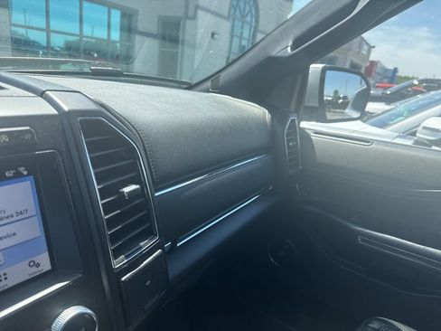 Used 2019 Ford Expedition Max Limited AWD/4WD image 19