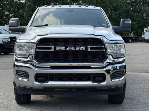 Used 2023 RAM 3500 Tradesman AWD/4WD image 3