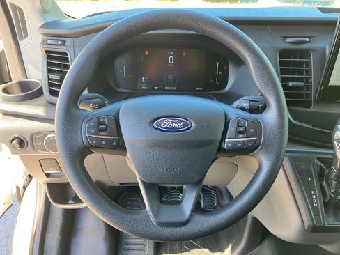 New 2026 Ford Transit 250 148 Medium Roof w/ Load Area Protection Package image 17