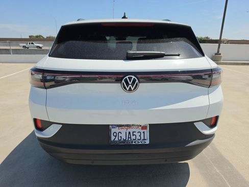 Used 2023 Volkswagen ID.4 Pro RWD image 2