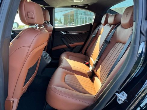 Used 2022 Maserati Ghibli Modena image 10