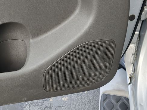 Used 2011 Nissan Pathfinder SV w/ Protection Pkg image 15