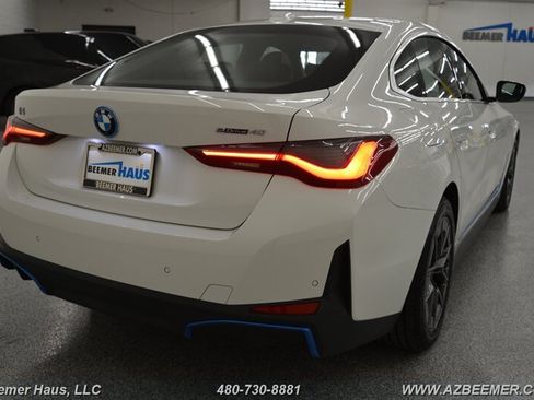 Used 2022 BMW i4 eDrive40 RWD image 48
