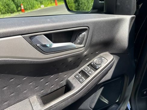 Used 2020 Ford Escape SE AWD/4WD image 21