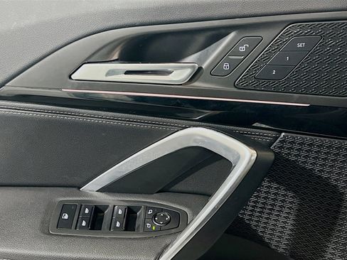 Used 2023 BMW X1 xDrive28i image 14