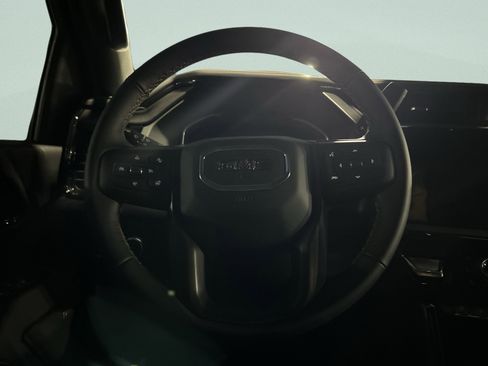 New 2026 GMC Sierra 2500 AT4 w/ Technology Package image 31