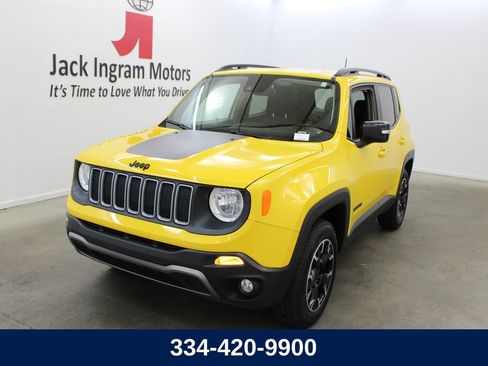Used 2023 Jeep Renegade Latitude AWD/4WD image 1