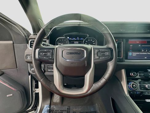 Used 2021 GMC Yukon XL Denali w/ Denali Premium Package RWD image 11