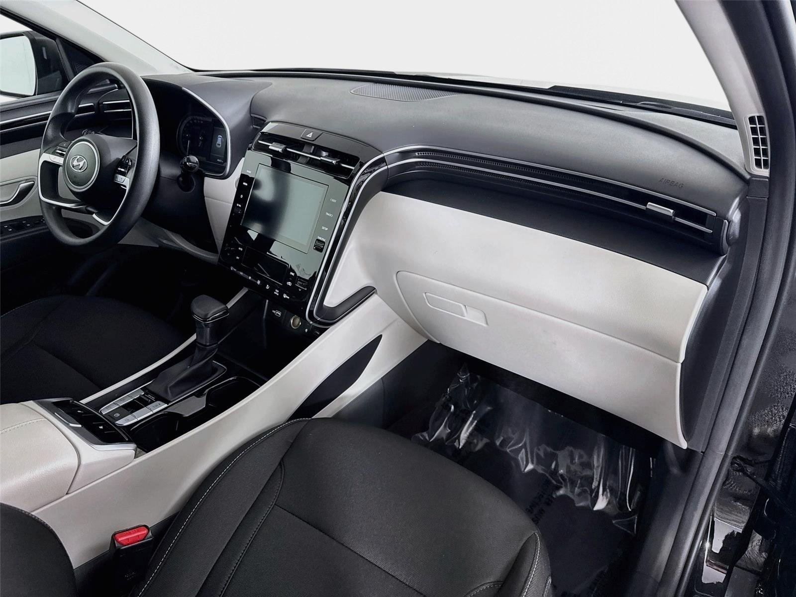 Certified 2024 Hyundai Tucson SEL FWD image 28