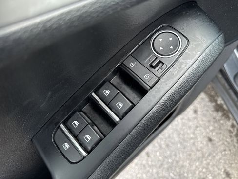 Used 2024 Kia Soul LX w/ Option Group 015 image 13