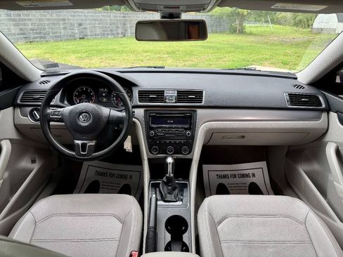 Used 2015 Volkswagen Passat 1.8T Wolfsburg Edition FWD image 15