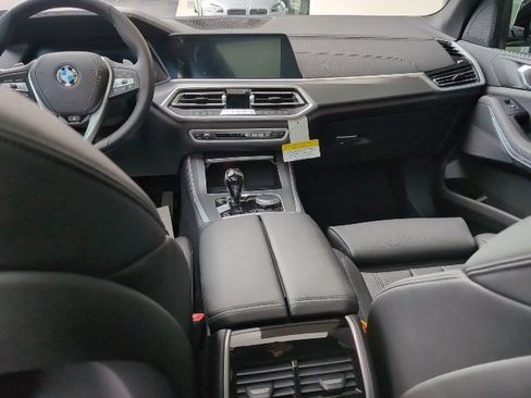 Used 2022 BMW X5 xDrive40i w/ Premium Package image 23