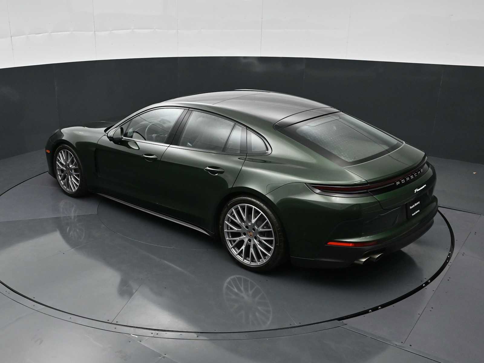 New 2026 Porsche Panamera RWD image 30