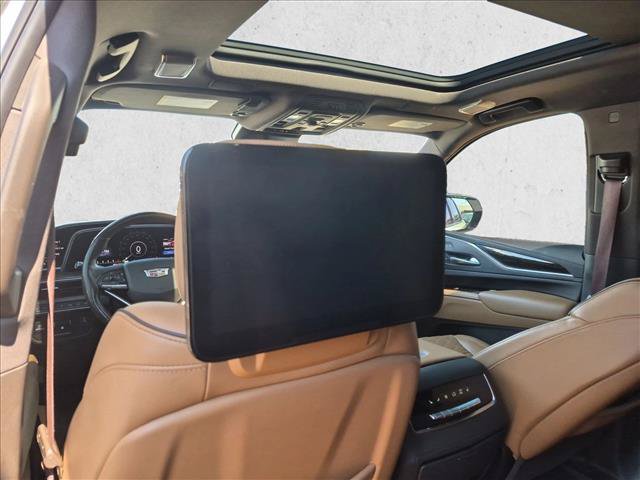 Used 2021 Cadillac Escalade Sport w/ Driver Assist Tech Package AWD/4WD image 18